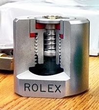 Datei:Rolex Helium valve.jpg
