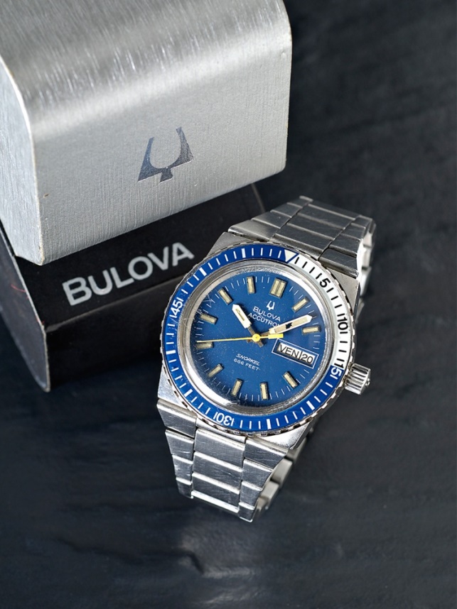 Datei Bulova Watch Co. Accutron Snorkel 666 Feet Geh. Nr. 3