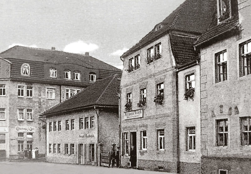 Datei:Ferdinand Adolf Langes erste Werkstatt und Haus in Glashütte.jpg
