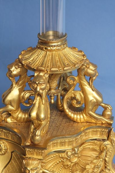 Datei:Robert-Houdin Dreifache Geheimnisvolle Uhr ca. 1850 (4).jpg