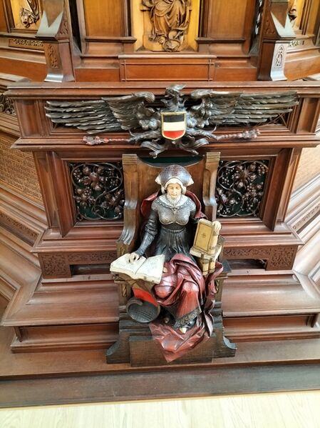 Datei:Junghans Kunstuhr von Gustav Speckhart im Stadtmuseum Schramberg (3).jpg