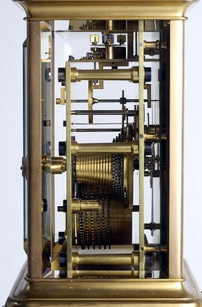 Datei:Clerke, 1 Royal Exchange, London movement a.jpg