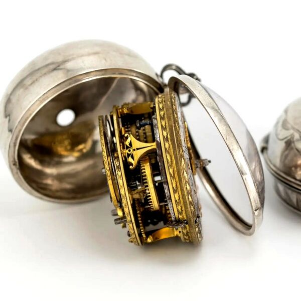 Datei:Spicht Groningen Spindeltaschenuhr ca. 1700 (7).jpg