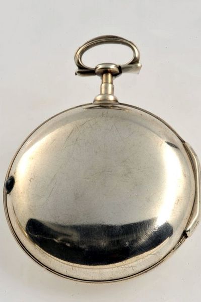 Datei:John Twyford Manchester pocketwatch case back.jpg