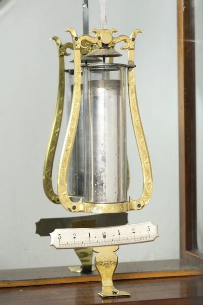 Datei:Frederick Ludwig Gillis, Liverpool, Präzisionsrgulator, circa 1850 (4).jpg