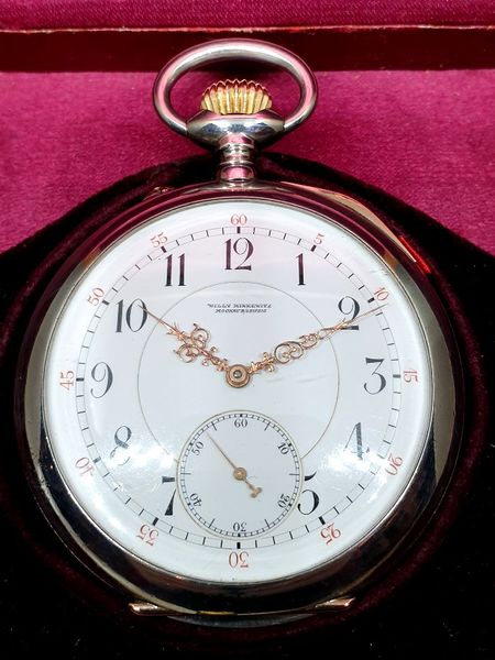 Datei:Taschenuhr Nr. 1760, Willy Minkewitz, Deutschen Uhrmacherschule Glashütte (1).jpg