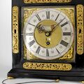 Thomas Stones, Frühe Londoner Bracket Clock mit Viertelstundenrepetition, Scheinpendel und Datum ca. 1690 (3).jpg