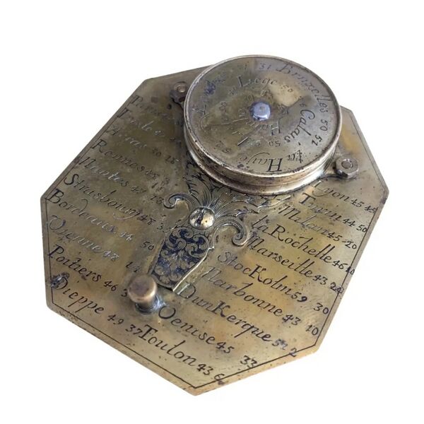 Datei:Cadot & Macquart Messing Äquatorial-Sonnenuhr ca. 1725 (2).jpg