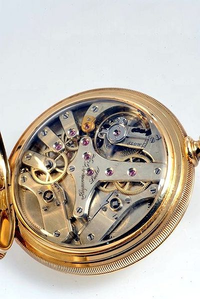 Datei:Huguenin & Grezet Le Locle pocket watch movement.jpg