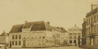 Het Nederlandsch Koffiehuis, Grote Markt 19.jpg