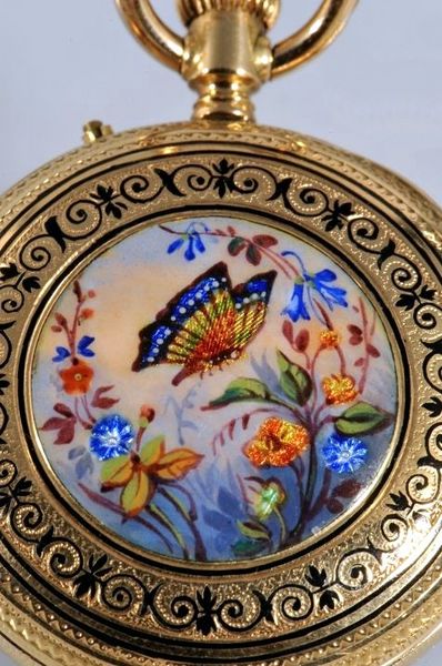Datei:Perret & Fils à Genève pocketwatch case back.jpg