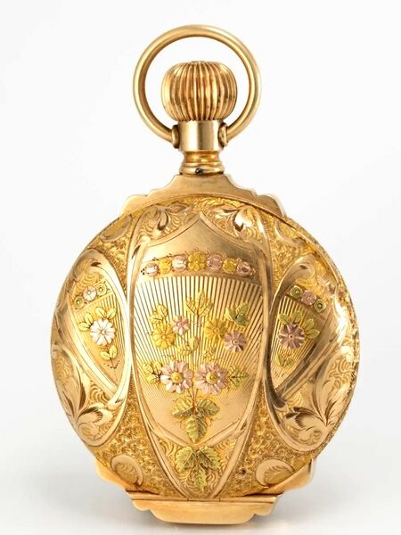 Datei:Elgin National Watch Co, Savonnette im Box Hinge- Prunkgehäuse à trois couleurs ca. 1890 (3).jpg