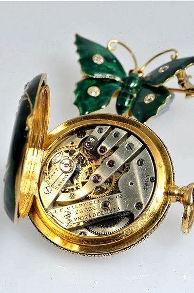 Datei:J E Caldwell & Co pocket watch movement.jpg