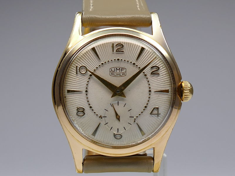 Datei:UMF Herrenarmbanduhr mit UMF 29-80 U894.jpg