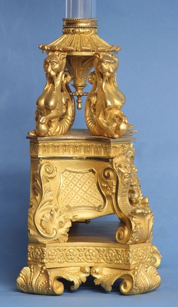 Datei:Robert-Houdin Dreifache Geheimnisvolle Uhr ca. 1850 (5).jpg