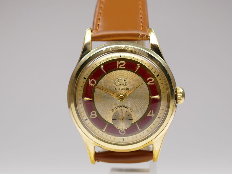 Datei:UMF Herrenarmbanduhr mit UMF 29-11 U237.jpg