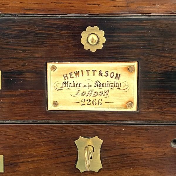 Datei:Hewitt & Son London, Schiffschronometer, circa 1860 (3).jpg