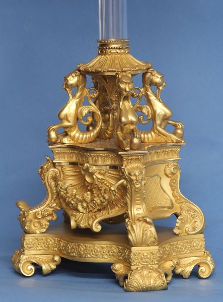 Datei:Robert-Houdin Dreifache Geheimnisvolle Uhr ca. 1850 (3).jpg