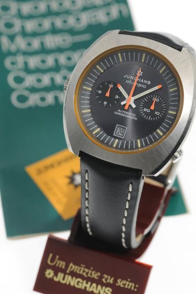 Datei:Junghans Olympic Automatic Chronograph, Cal. JRGK circa 1960 (2).jpg