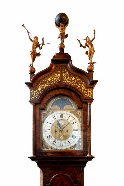 Datei:Amsterdamer Bodenstanduhr Gerrit Storm, Stadhuismuseum Zierikzee (2).jpg