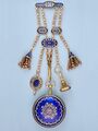 Hessen à Paris, Goldene Spindeltaschenuhr mit Chatelaine, ca. 1790 (1).jpg