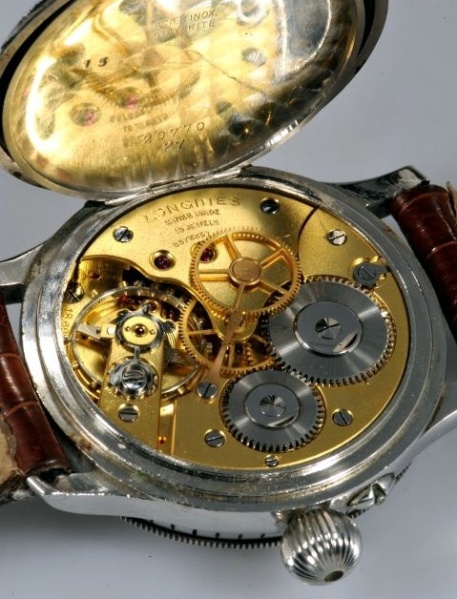 Datei:Longines Watch Co Wittnauer Lindbergh - Hour Angle Watch Movement.jpg