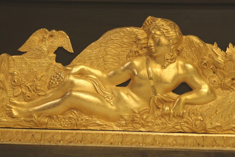 Datei:Hèzé a Paris, Pendule ca. 1830 (5).jpg