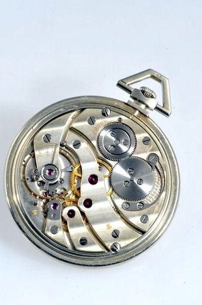 Datei:Haas Neveux & Cie. pocketwatch movement.jpg
