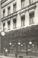 Giebel Uhrengeschäft Barmen um 1913.jpg