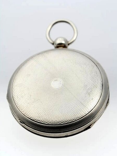 Datei:Georges Chassevant au Mans, Herrentaschenuhr mit Regulatorzifferblatt, Datum, Geh. Nr. 1021 5638, circa 1820 (2).jpg