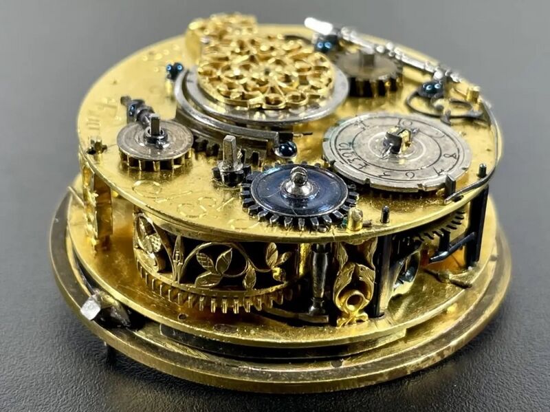 Datei:Balthasar Favre á Saint-Jean, einzeigrige Genfer Spindeltaschenuhr mit Stundenselbstschlag ca. 1690 (06).jpg