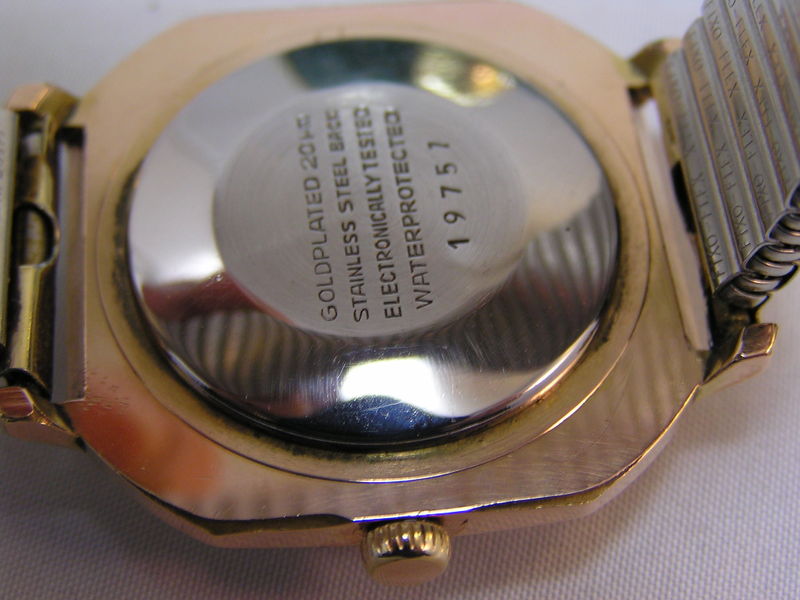 Datei:UMF HAU mit UMF 39-22 aa RS.jpg