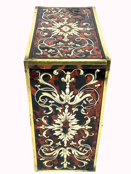 Datei:Michel à Bourbonne, Kutschenuhr circa 1770 (11).jpg