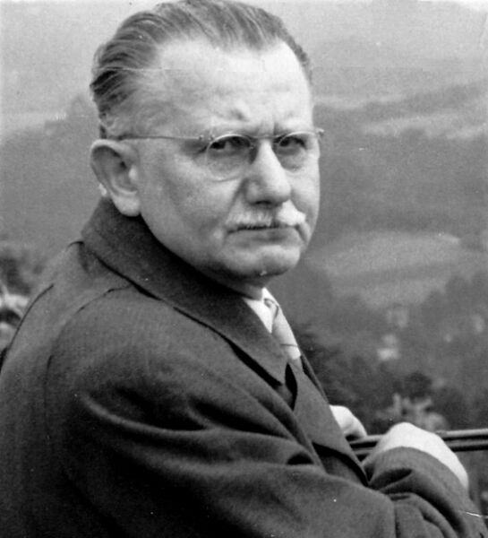 Datei:Paul Biber auf der Bastei 1957.jpg