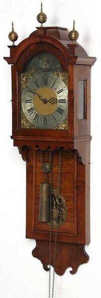 Datei:Amsterdamer Wanduhr, Jan Hermelink um 1770.jpg