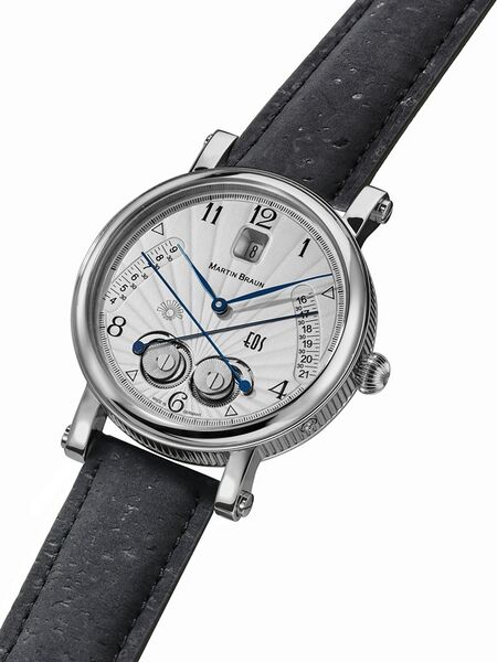 Datei:Martin-Braun-EOS Uhr (1).jpg