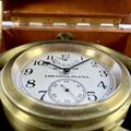 Hamilton Watch Co. Schiffchronometer Modell 22, ca. 1942 (05).jpg