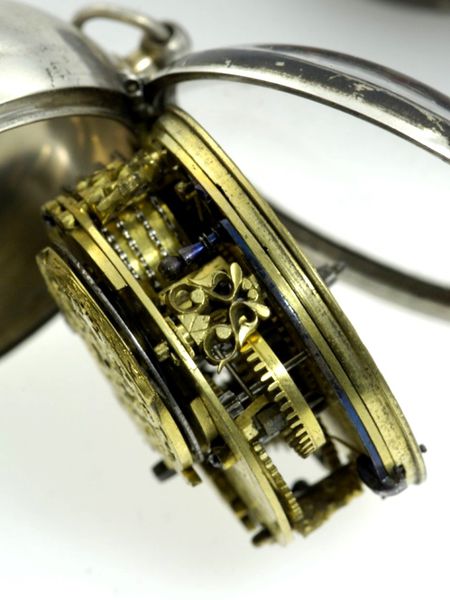 Datei:Joseph Foster, London, Werk Nr. 40, circa 1695 (6).jpg