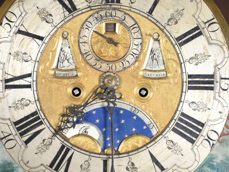 Datei:Detail Zifferblatt Amsterdamer Bodenstanduhr Johannes van Wijk ca. 1770 (2).jpg