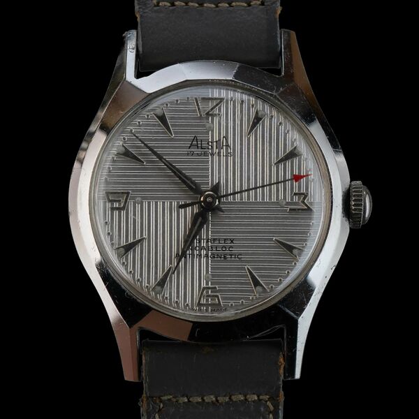 Datei:Alsta Armbanduhr ca. 1960.jpg