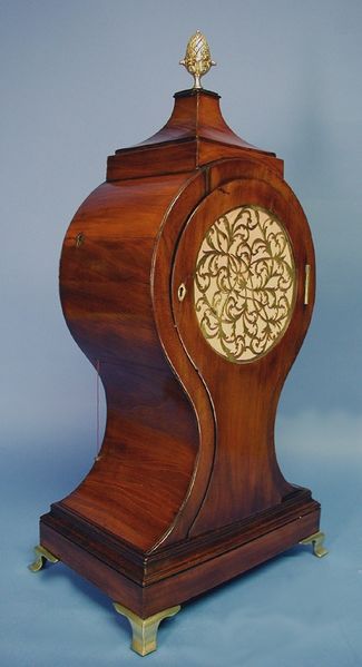 Datei:Thomas Wright, Bracket Clock, ca. 1785 (3).jpg